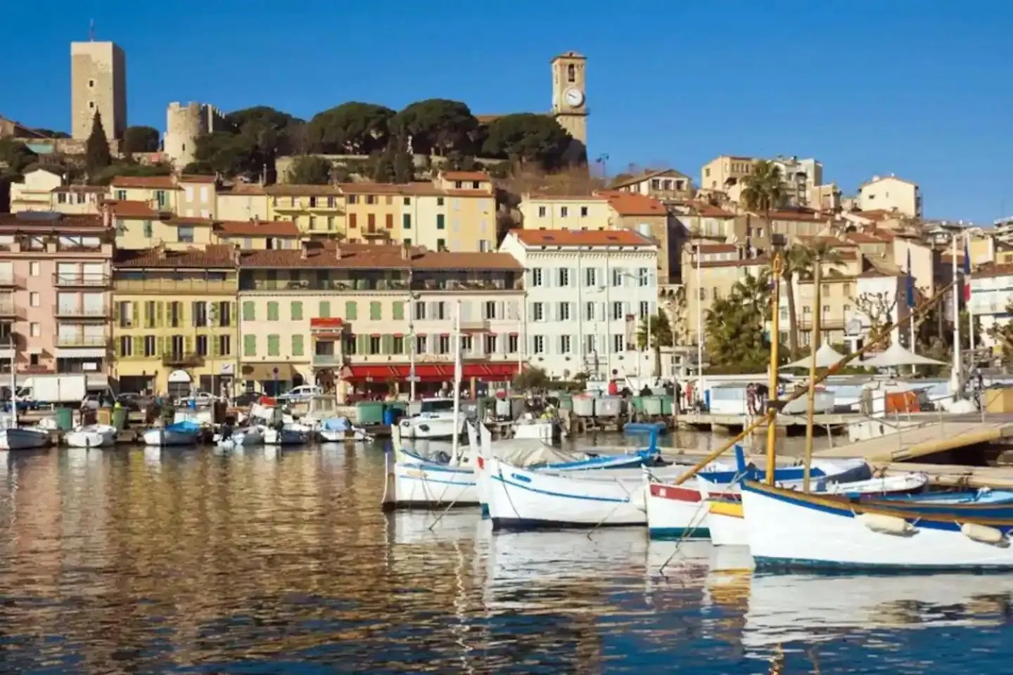 Couleur Parfum - Vue Mer Avec Balcon Parking Gratuit Grasse Apartment