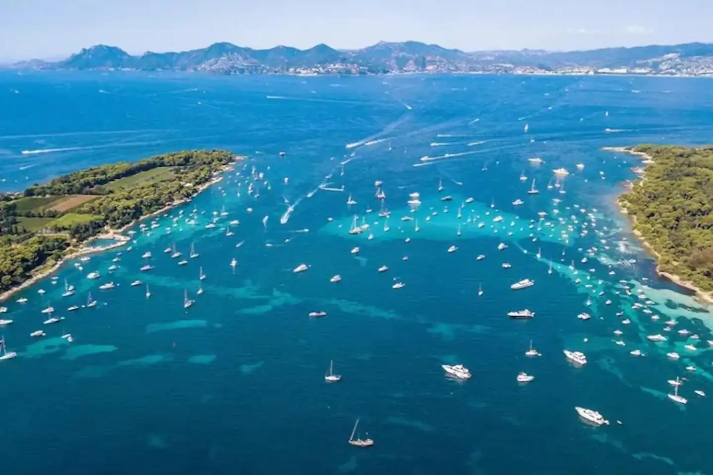 Couleur Parfum - Vue Mer Avec Balcon Parking Gratuit Grasse