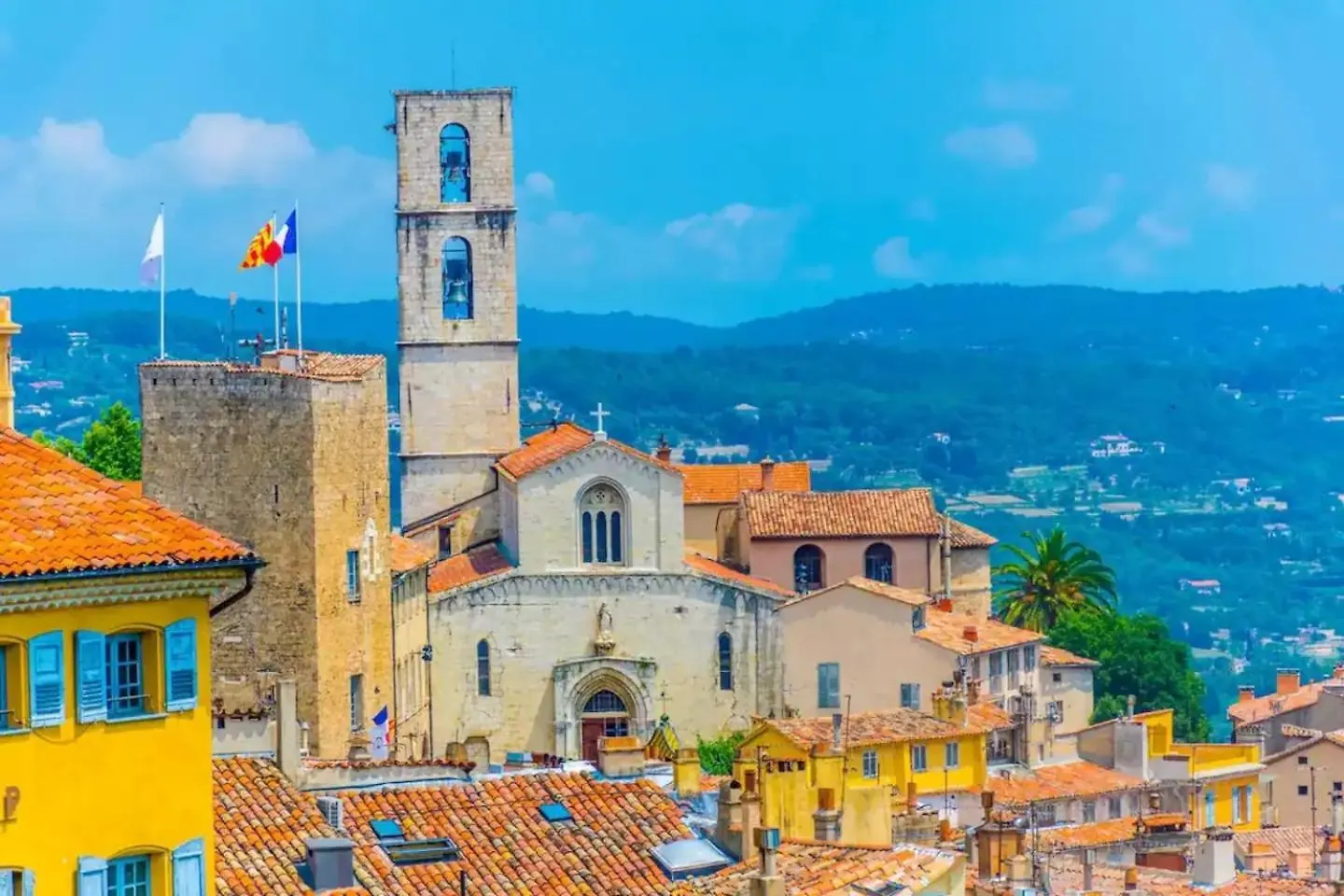 Couleur Parfum - Vue Mer Avec Balcon Parking Gratuit Grasse